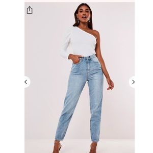 Missguided High Rise Mom Jean (8S)
